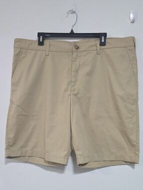 Izod Men's Khaki Flat Front Chino Shorts